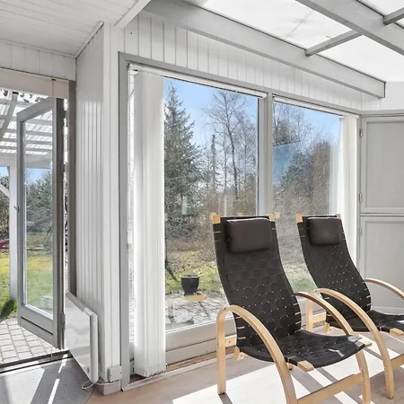 Tarja - 150m From The Sea By Interhome
