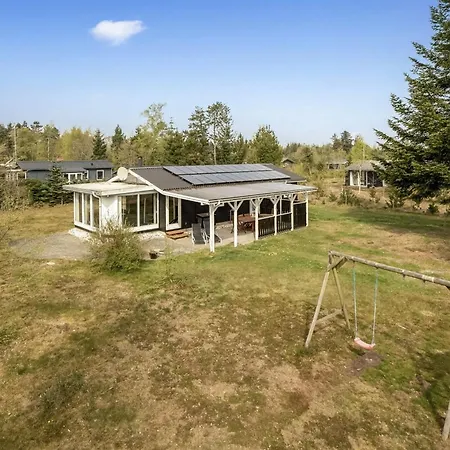 Tarja - 150m From The Sea By Interhome * Hals